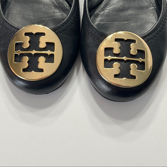 Tory Burch Flats Black with Gold Emblem - Picture 6 of 14